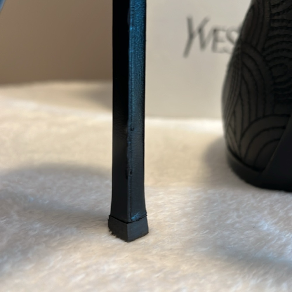 Yves Saint Laurent Black Heels - Picture 5 of 8